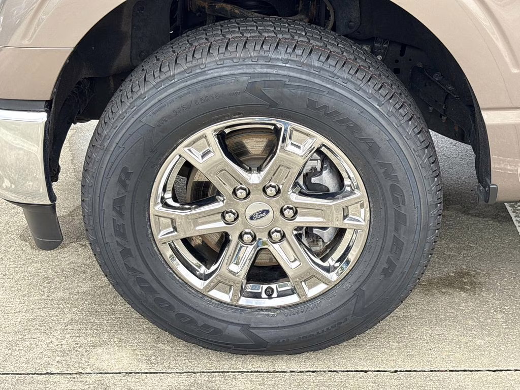 2023 Stone Gray Metallic Ford F-150 XLT 4X4 Truck