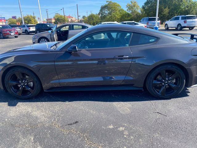 2022 Gray Metallic Ford Mustang EcoBoost Premium RWD Coupe
