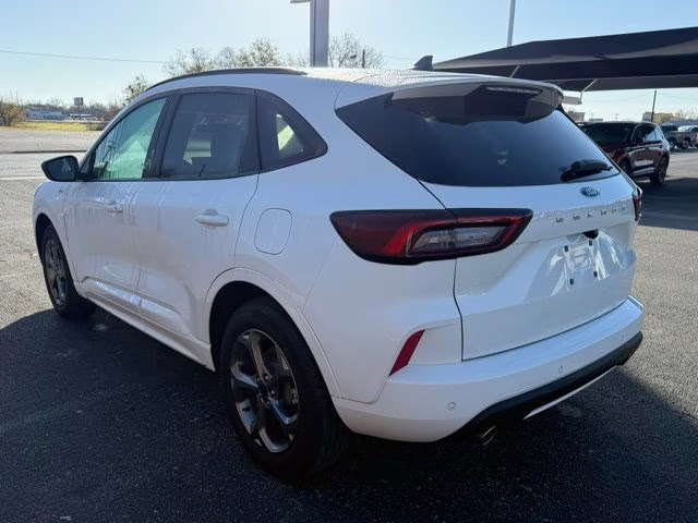 2024 White Metallic Ford Escape ST-Line FWD SUV
