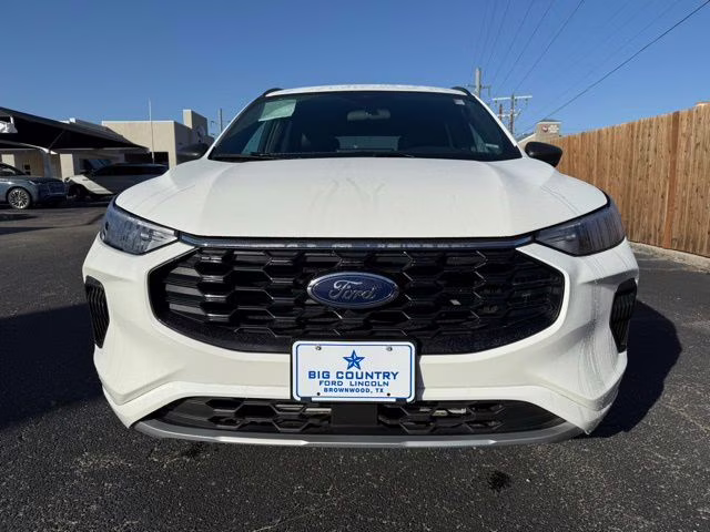 2024 White Metallic Ford Escape ST-Line FWD SUV