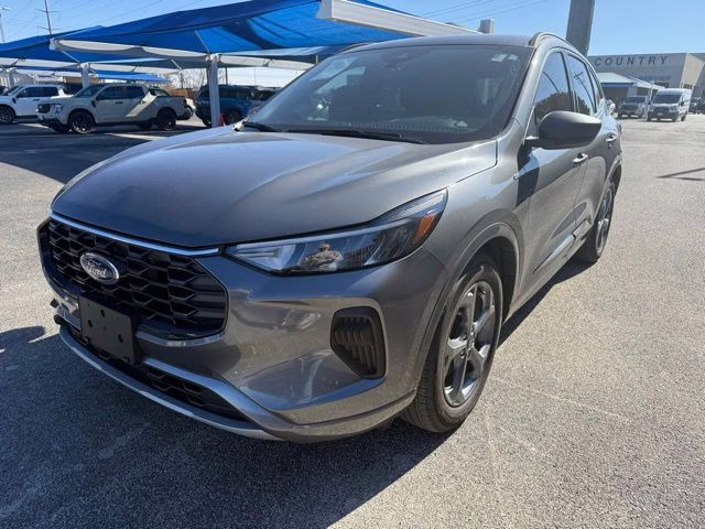 2024 Gray Metallic Ford Escape ST-Line FWD SUV