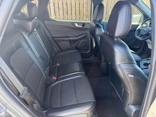 2024 Gray Metallic Ford Escape ST-Line FWD SUV