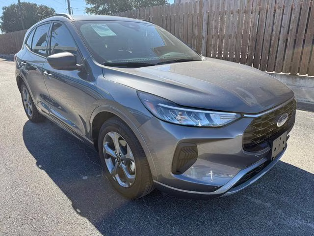 2024 Gray Metallic Ford Escape ST-Line FWD SUV