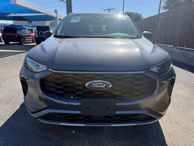 2024 Gray Metallic Ford Escape ST-Line FWD SUV