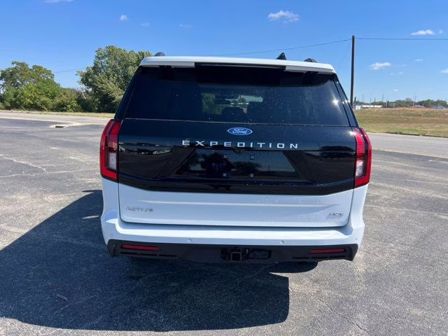 2025 Oxford White Ford Expedition Max Active RWD SUV