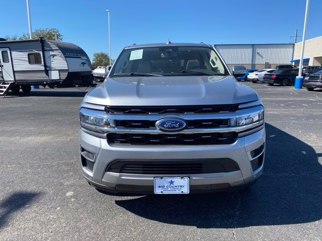 2024 Silver Metallic Ford Expedition Max Limited RWD SUV