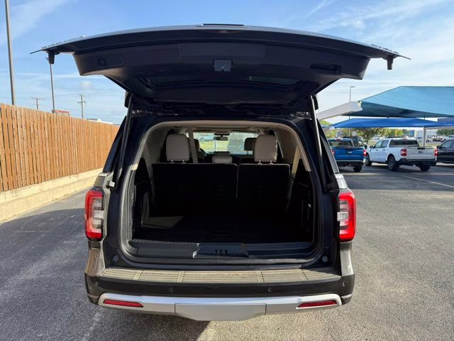 2024 Gray Metallic Ford Expedition Max Limited RWD SUV