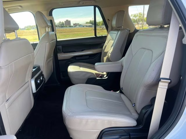 2022 Ford Expedition Limited - Photo 12