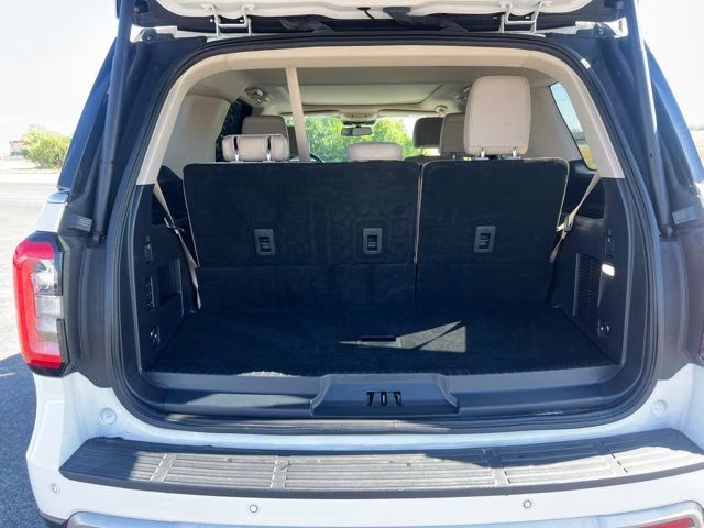 2022 Ford Expedition Limited - Photo 17