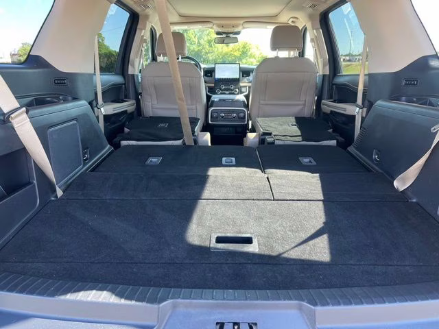 2022 Ford Expedition Limited - Photo 18