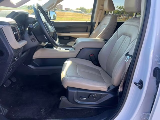 2022 Ford Expedition Limited - Photo 9