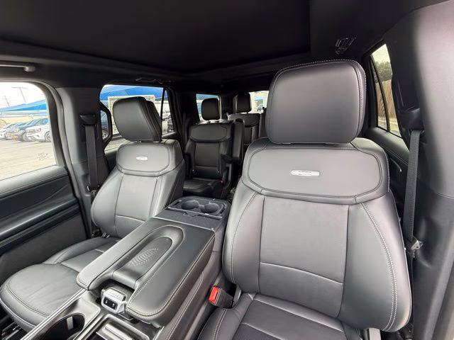 2026 Silver Metallic Ford Expedition Platinum 4X4 SUV