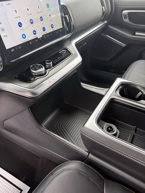 2026 Silver Metallic Ford Expedition Platinum 4X4 SUV