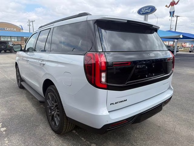 2026 Silver Metallic Ford Expedition Platinum 4X4 SUV