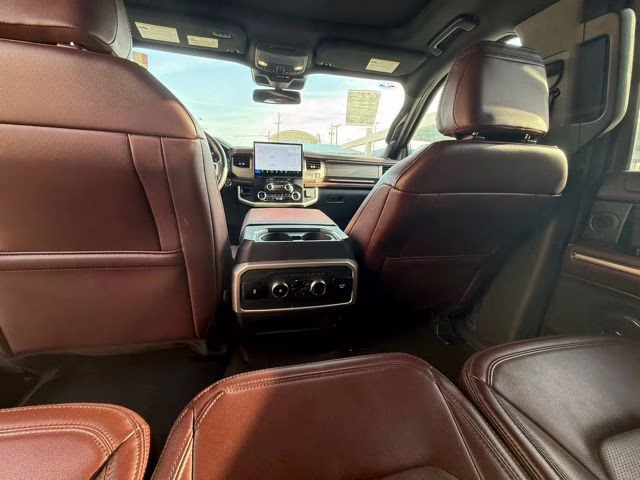 2024 Silver Metallic Ford Expedition Limited 4X4 SUV