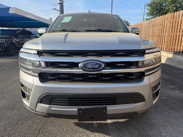 2024 Silver Metallic Ford Expedition Limited 4X4 SUV