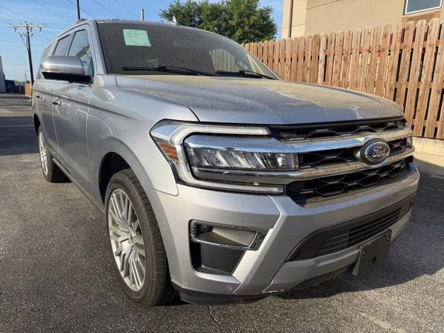 2024 Silver Metallic Ford Expedition Limited 4X4 SUV
