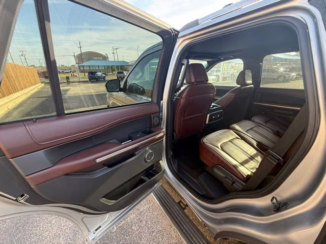 2024 Silver Metallic Ford Expedition Limited 4X4 SUV