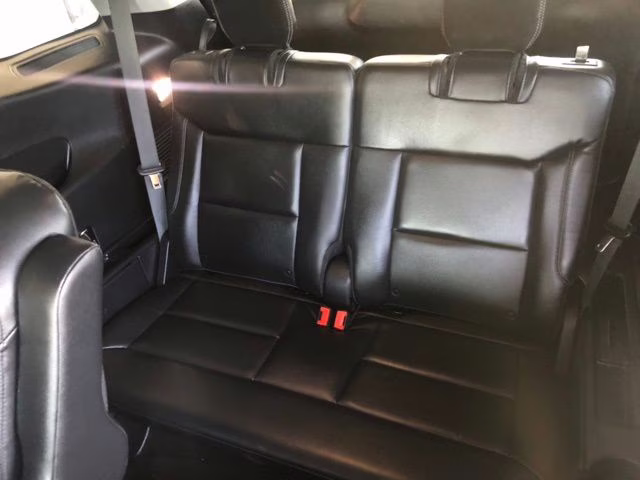 2020 Magnetic Ford Explorer XLT RWD SUV
