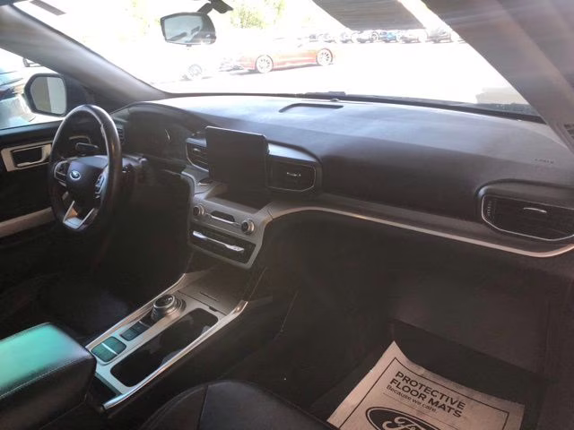 2020 Magnetic Ford Explorer XLT RWD SUV