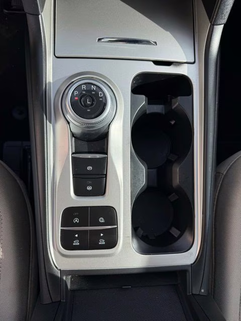 2023 White Metallic Ford Explorer XLT RWD SUV