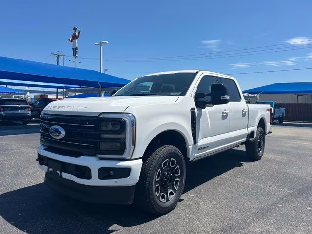 2026 White Metallic Ford Super Duty F-250 SRW Platinum 4X4 Truck