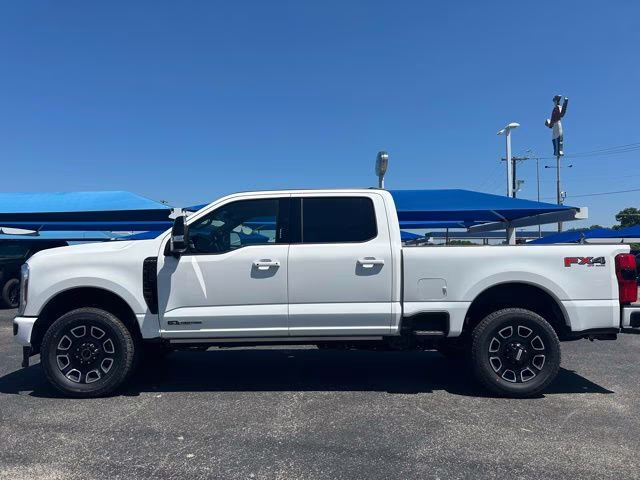 2026 White Metallic Ford Super Duty F-250 SRW Platinum 4X4 Truck