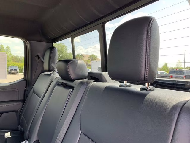 2025 Antimatter Blue Metallic Ford F-150 Lariat 4X4 Truck