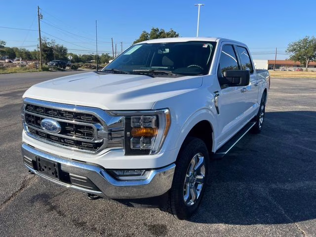 2023 Oxford White Ford F-150 XLT 4X4 Truck