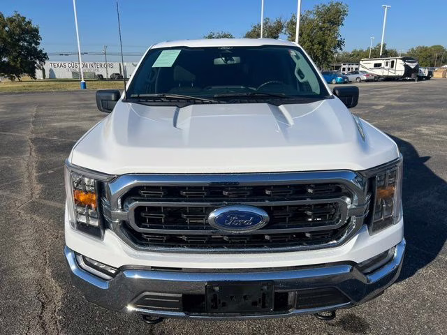 2023 Oxford White Ford F-150 XLT 4X4 Truck
