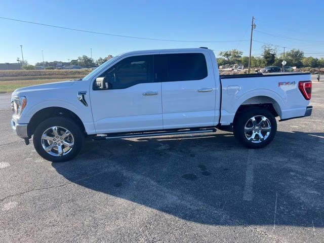 2023 Oxford White Ford F-150 XLT 4X4 Truck
