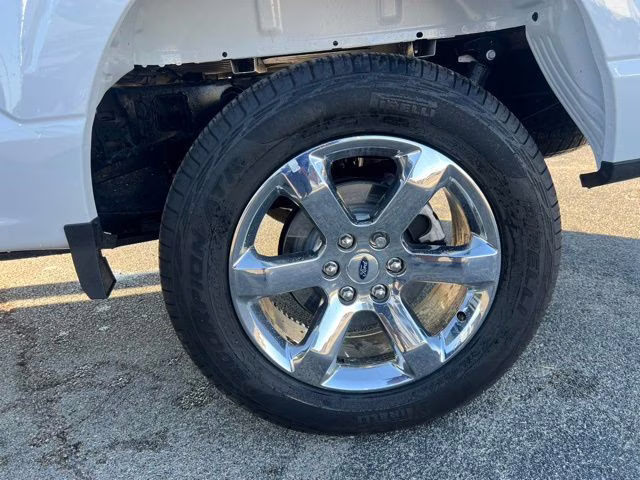 2023 Oxford White Ford F-150 XLT 4X4 Truck