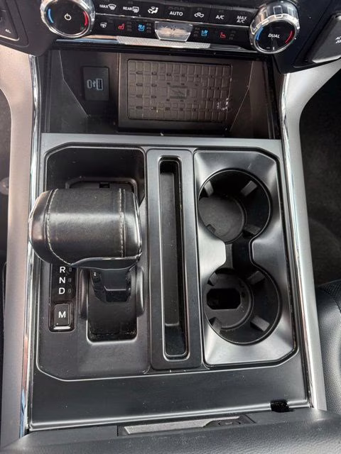 2023 Silver Metallic Ford F-150 Lariat 4X4 Truck