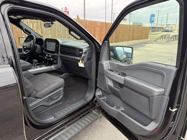 2026 Black Metallic Ford F-150 XLT 4X4 Truck