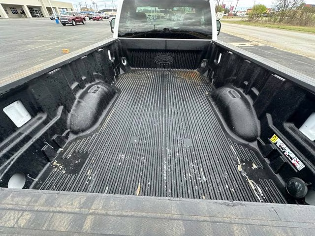 2022 Oxford White Ford Super Duty F-350 SRW XL 4X4 Truck