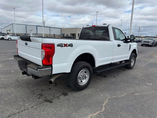 2022 Oxford White Ford Super Duty F-350 SRW XL 4X4 Truck