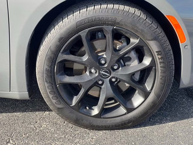 2023 Ceramic Gray Clearcoat Chrysler Pacifica Touring L AWD Van