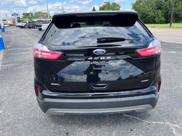 2022 Black Metallic Ford Edge SEL AWD SUV