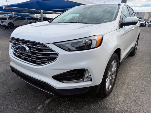 2024 White Metallic Ford Edge Titanium AWD SUV