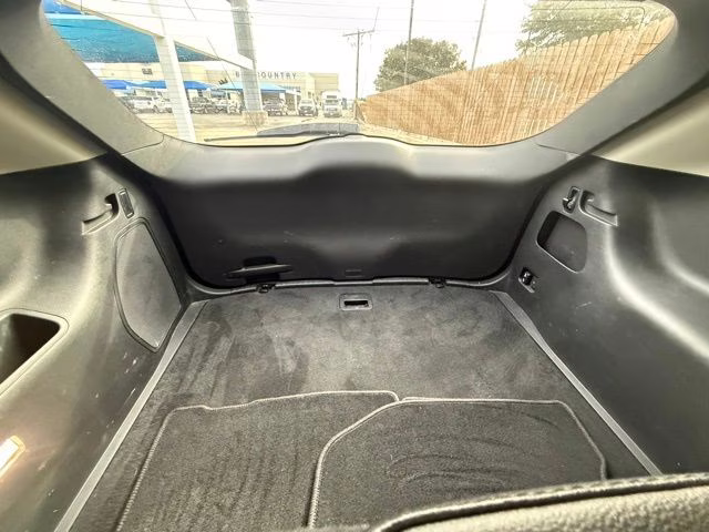 2024 White Metallic Ford Edge Titanium AWD SUV