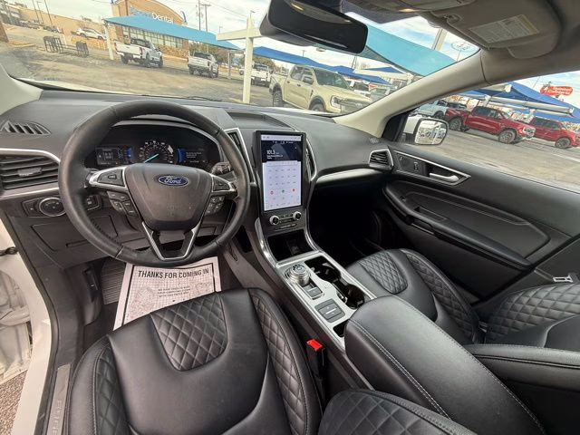 2024 White Metallic Ford Edge Titanium AWD SUV