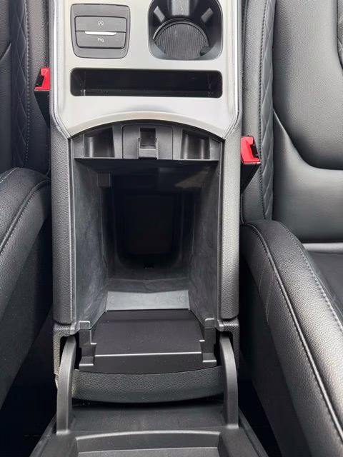 2024 White Metallic Ford Edge Titanium AWD SUV
