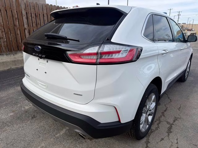 2024 White Metallic Ford Edge Titanium AWD SUV