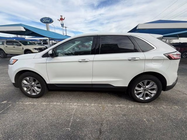 2024 White Metallic Ford Edge Titanium AWD SUV