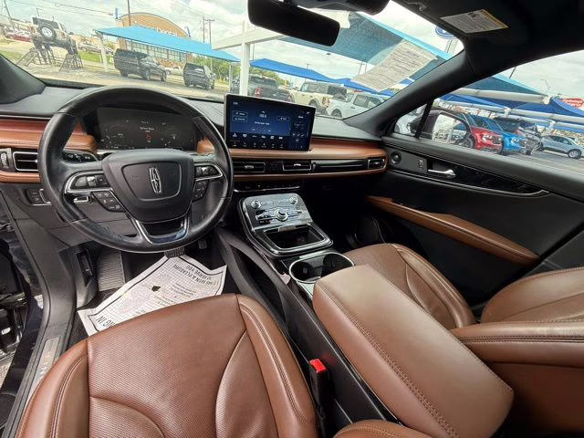 2022 Black Metallic Lincoln Nautilus Reserve FWD SUV