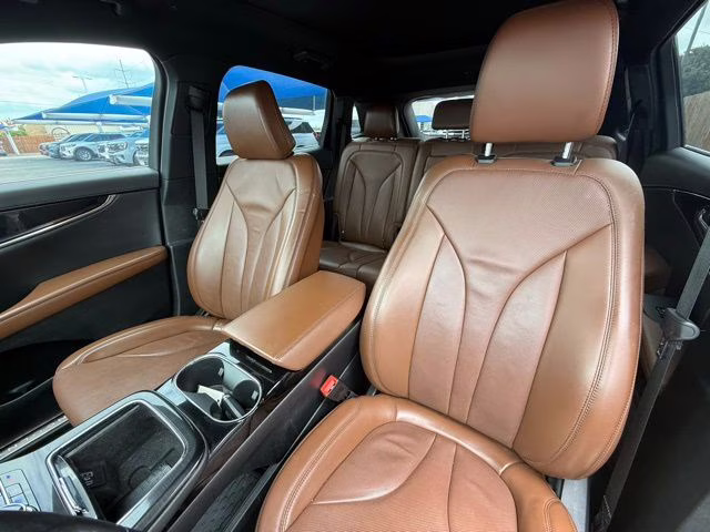 2022 Black Metallic Lincoln Nautilus Reserve FWD SUV