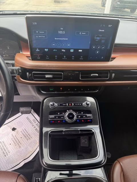 2022 Black Metallic Lincoln Nautilus Reserve FWD SUV