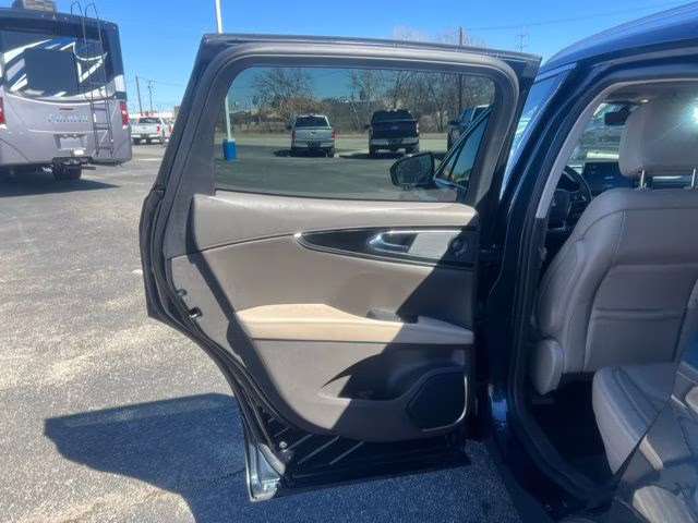 2022 Blue Metallic Lincoln Nautilus Reserve AWD SUV