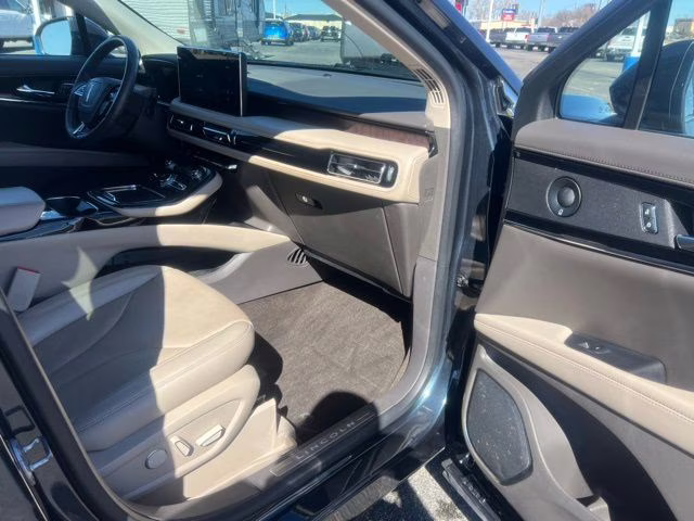2022 Blue Metallic Lincoln Nautilus Reserve AWD SUV