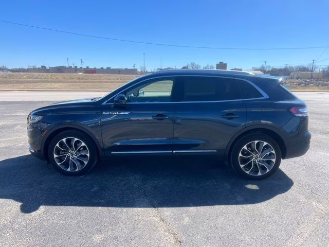 2022 Blue Metallic Lincoln Nautilus Reserve AWD SUV